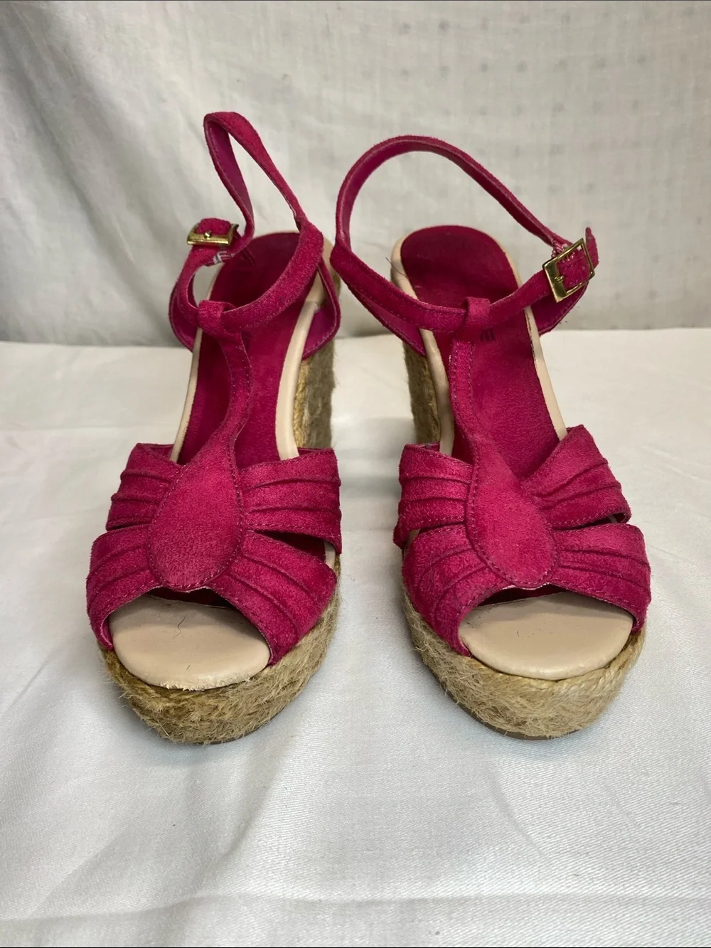 American Eagle Outfitters Fuchsia Suede Espadrille Wedges